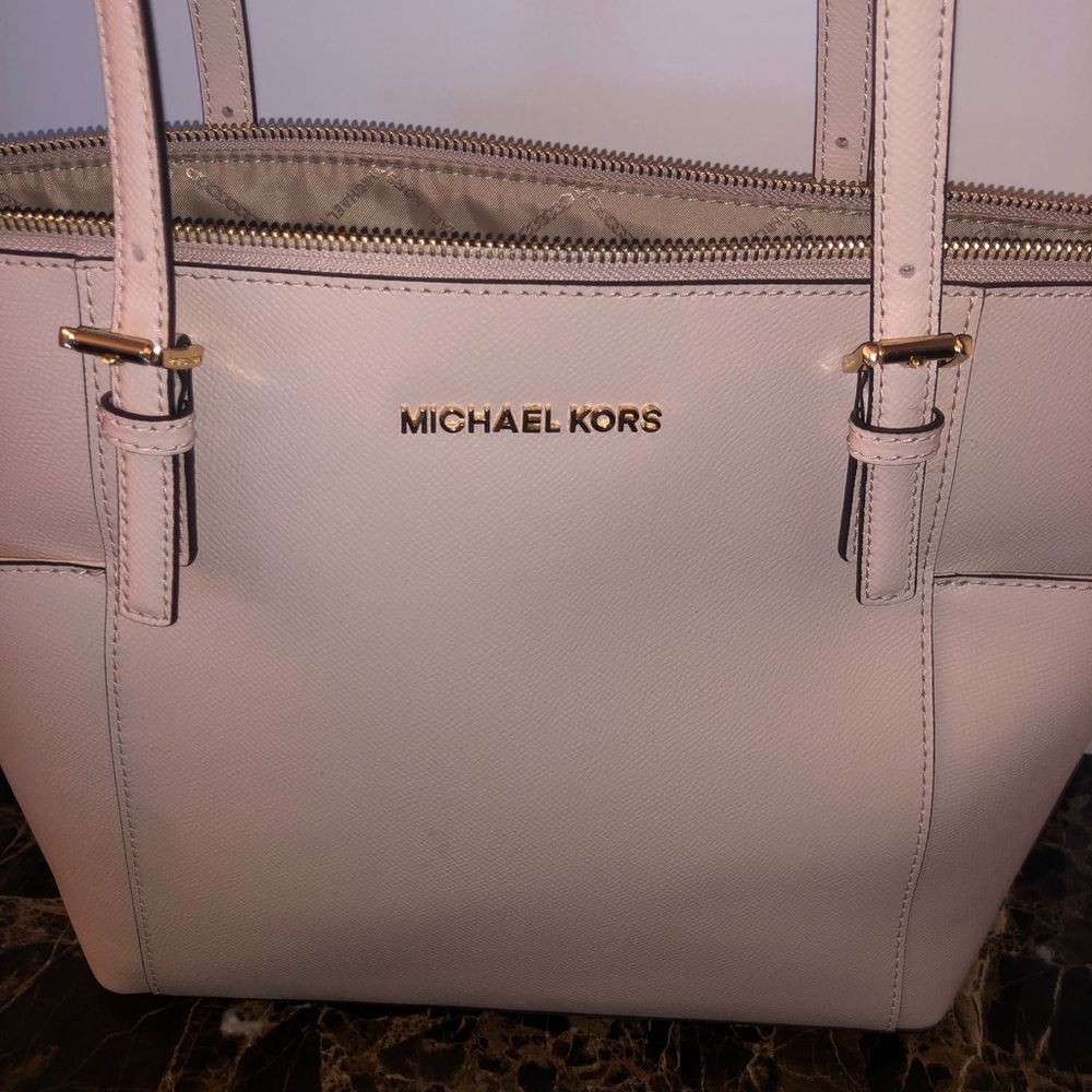 MICHAEL KORS
Sullivan Large Saffiano Leather Tote